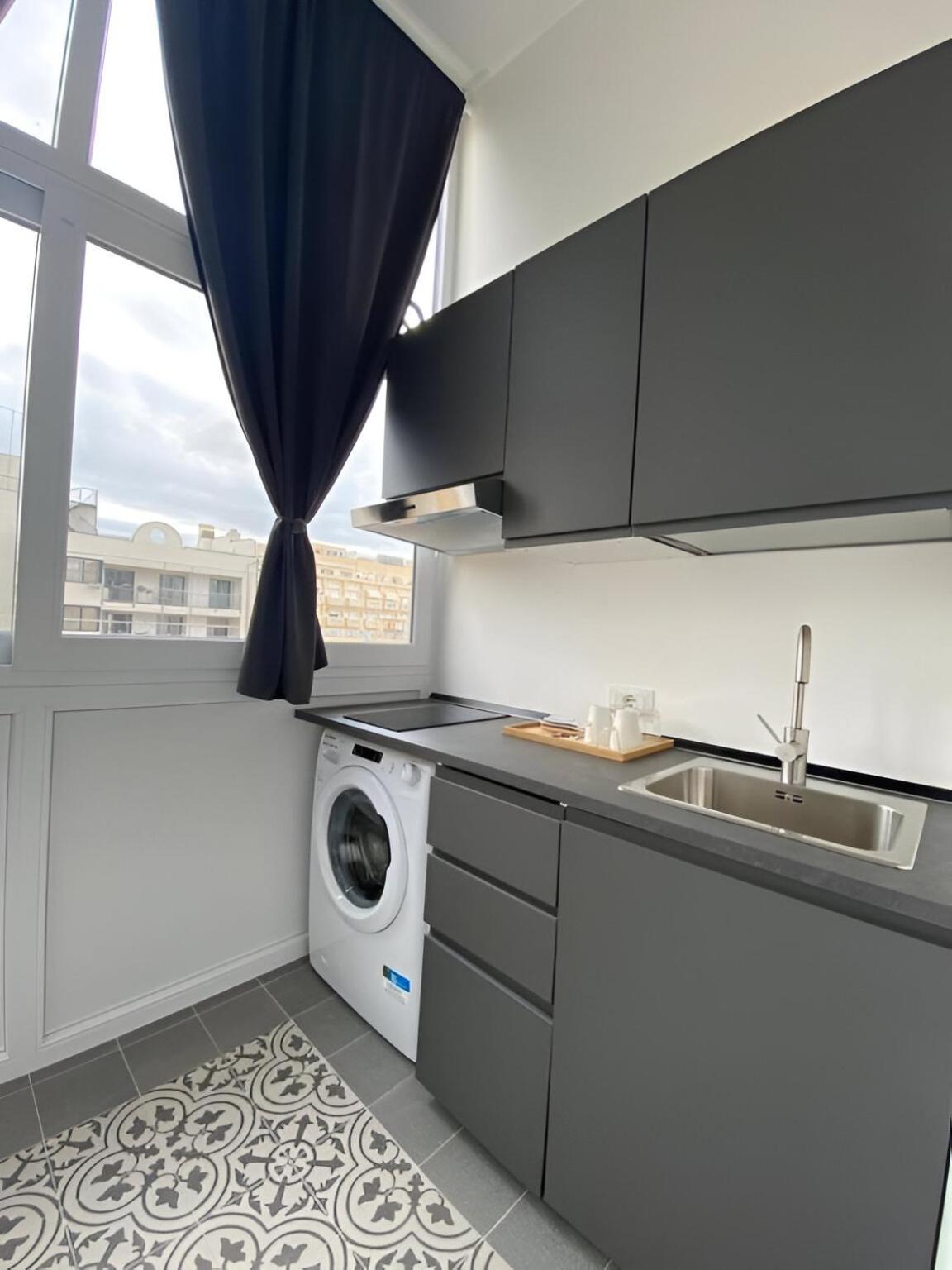 Bari Landlord 242 - Central Station Apartments Exterior foto